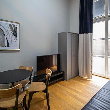 Main Train Station Apartment Close To The The Main Square! Prag Dış mekan fotoğraf