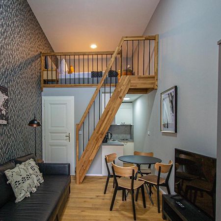 Main Train Station Apartment Close To The The Main Square! Prag Dış mekan fotoğraf