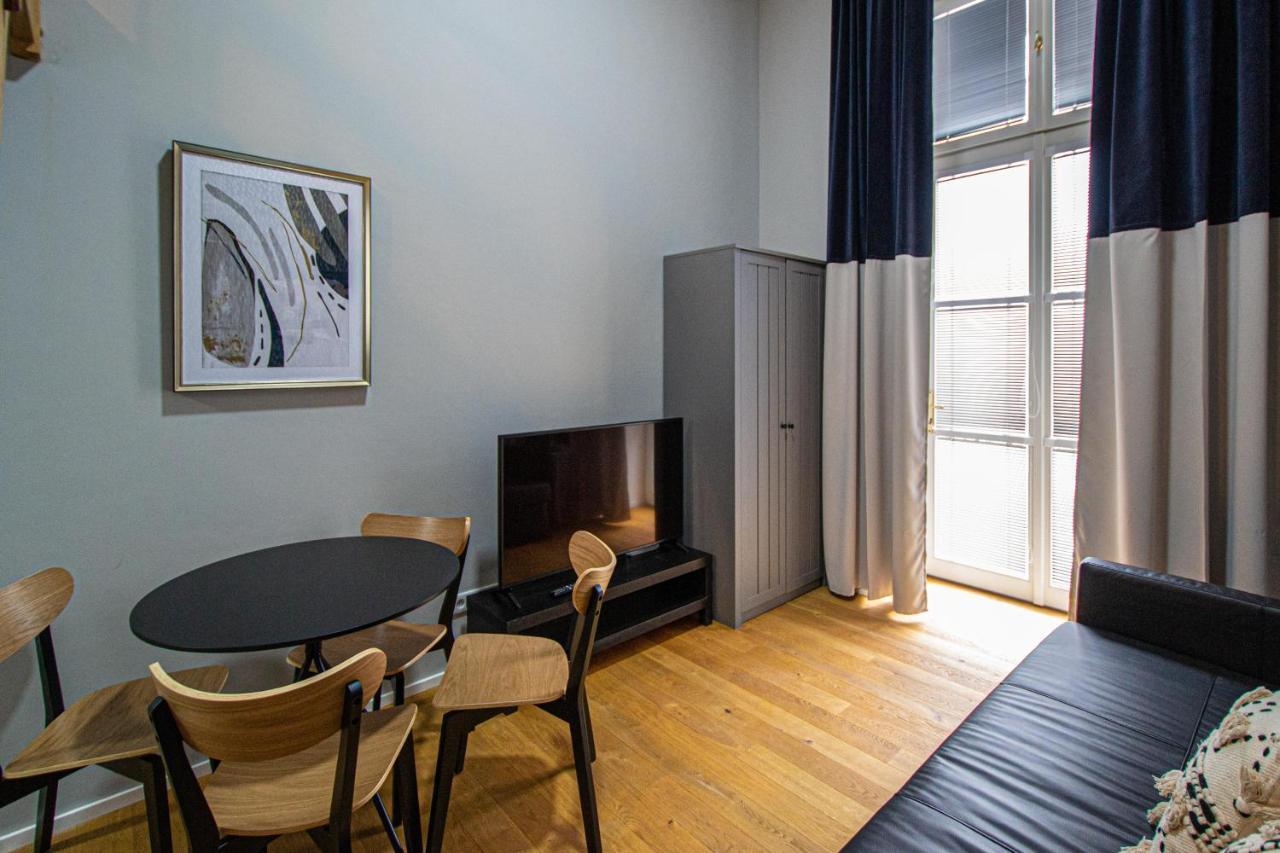 Main Train Station Apartment Close To The The Main Square! Prag Dış mekan fotoğraf